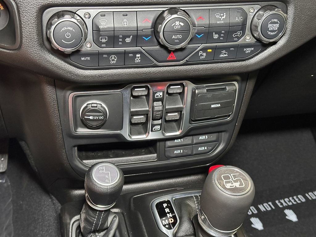 New 2026 Jeep Gladiator Sport AWD/4WD image 25
