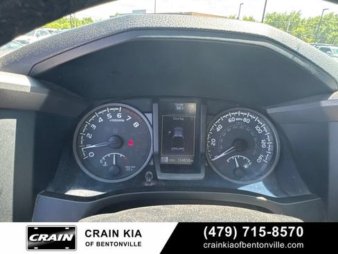 Used 2017 Toyota Tacoma TRD Sport w/ Tow Package (A/T) AWD/4WD image 21