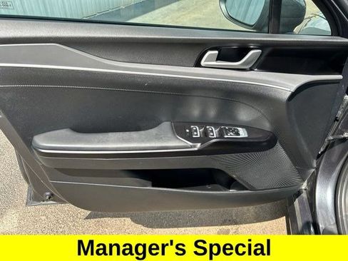 Used 2024 Kia K5 LXS FWD image 11