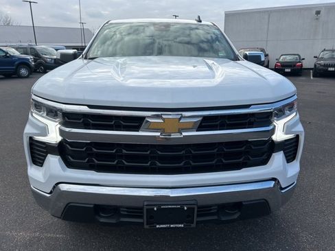 Used 2023 Chevrolet Silverado 1500 LT image 2
