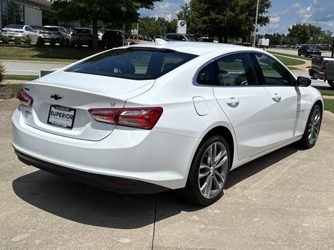 Used 2023 Chevrolet Malibu LT FWD image 3