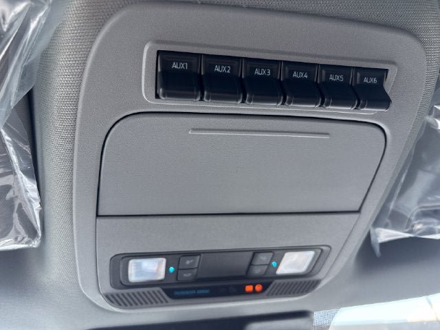 New 2026 Ford F550 4x4 Regular Cab Super Duty image 29