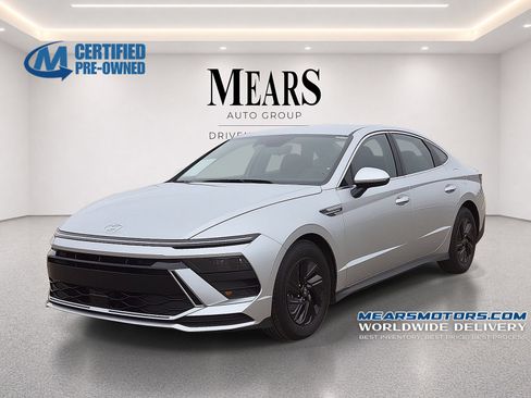Used 2026 Hyundai Sonata Blue FWD image 1