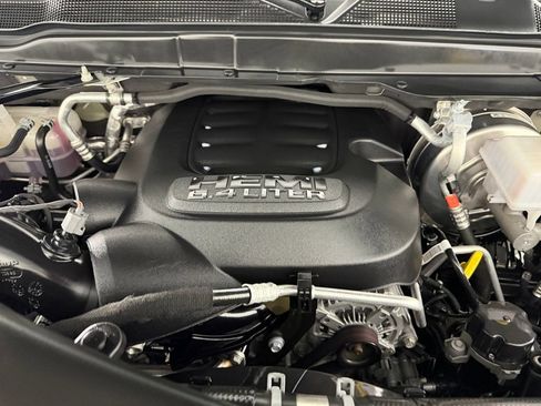 Used 2026 RAM 2500 Big Horn AWD/4WD image 34