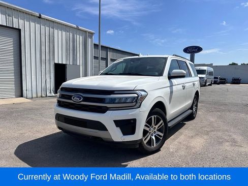 Used 2023 Ford Expedition XLT AWD/4WD image 1