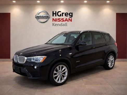 Used 2017 BMW X3 xDrive28i AWD/4WD image 3