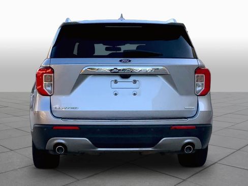 Used 2020 Ford Explorer Limited RWD image 5