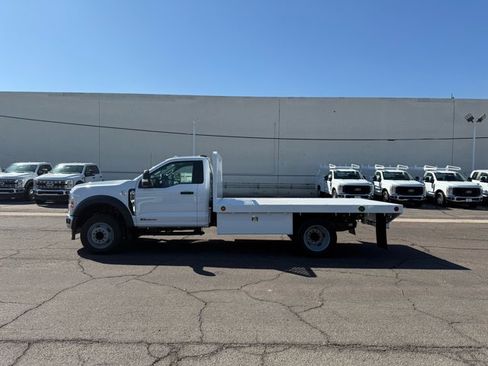 New 2025 Ford F550 XL 12Ft Scelzi Flat Bed image 4