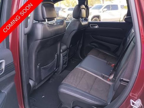 Certified 2021 Jeep Grand Cherokee Laredo X AWD/4WD image 8