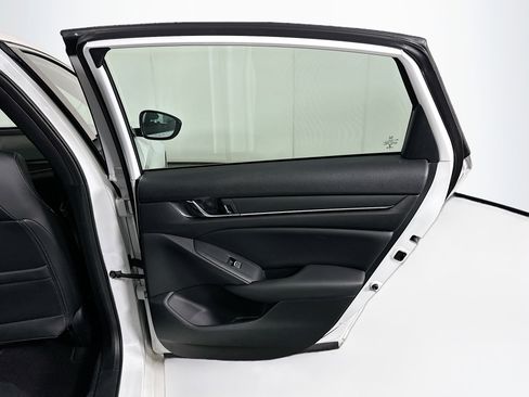 Used 2022 Honda Accord Sport image 27