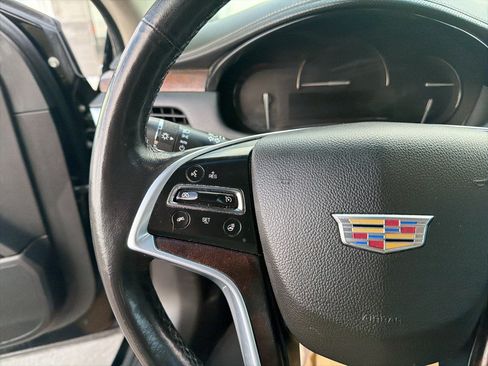 Used 2019 Cadillac XTS Luxury FWD image 13