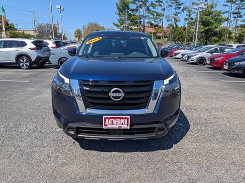 Certified 2024 Nissan Pathfinder SV AWD/4WD image 8
