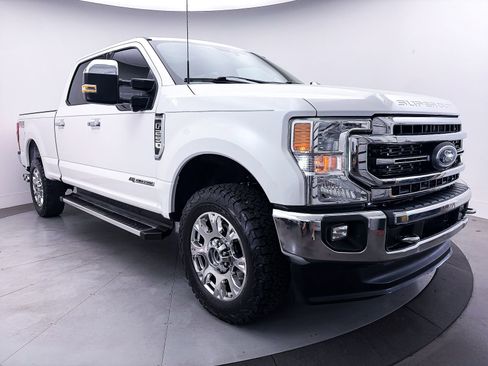 Used 2022 Ford F250 Lariat w/ Lariat Ultimate Package AWD/4WD image 13