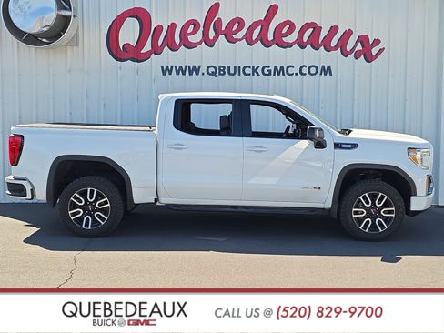 Used 2021 GMC Sierra 1500 AT4 w/ AT4 Preferred Package AWD/4WD image 9