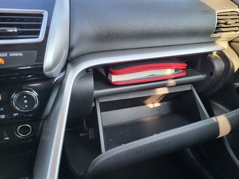 Used 2019 Mitsubishi Eclipse Cross LE image 21