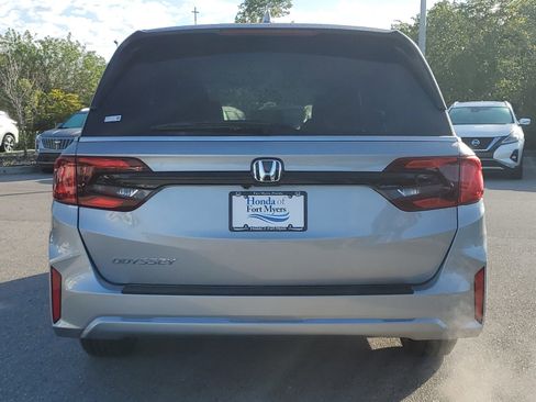 New 2026 Honda Odyssey EX-L image 6