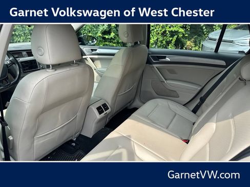 Used 2017 Volkswagen Golf Wolfsburg Edition FWD image 12