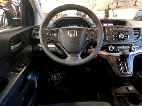 Used 2015 Honda CR-V LX image 7