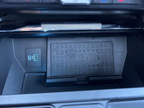 Certified 2021 Ford F150 Platinum w/ Equipment Group 701A High image 28