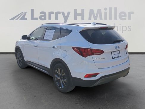 Used 2018 Hyundai Santa Fe Sport image 3