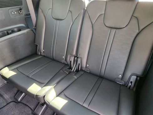 New 2026 Kia Sorento EX image 21