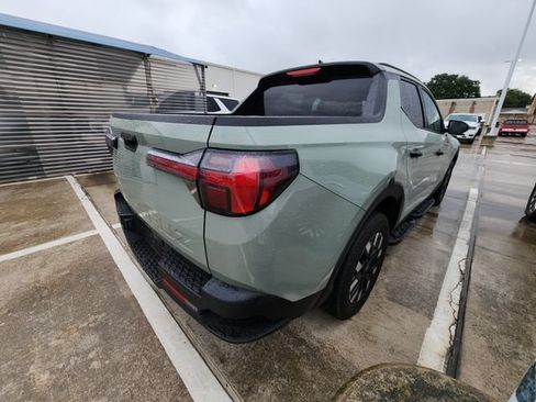 Used 2025 Hyundai Santa Cruz SEL FWD image 6
