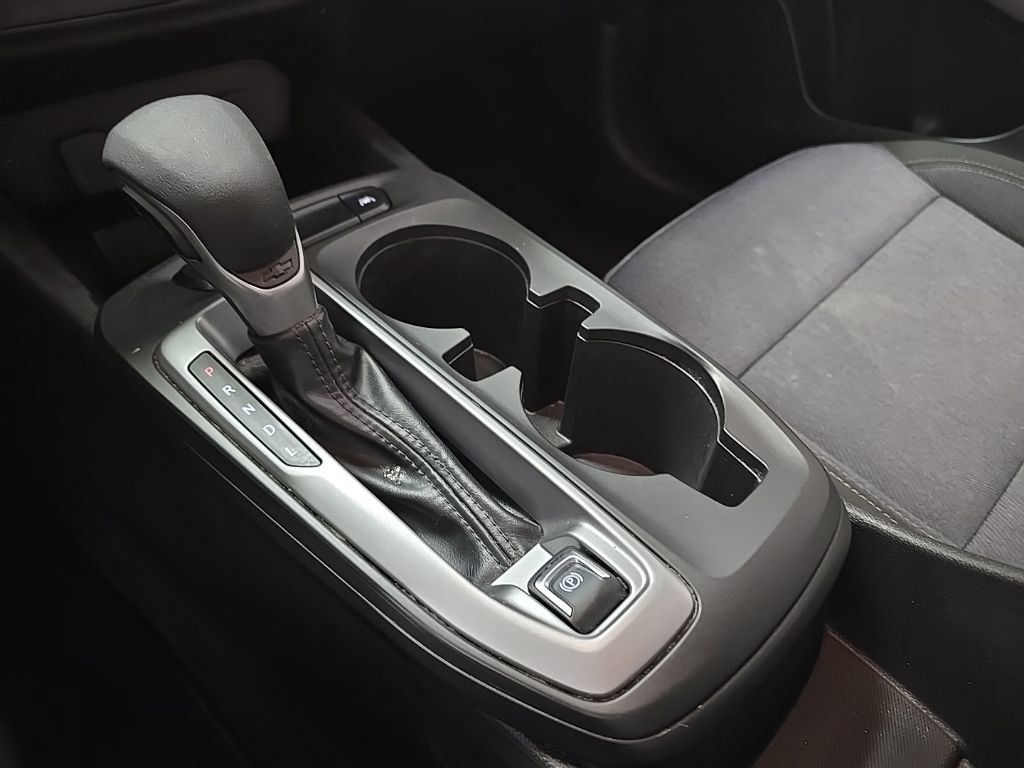 Used 2024 Chevrolet Trax LS FWD image 23