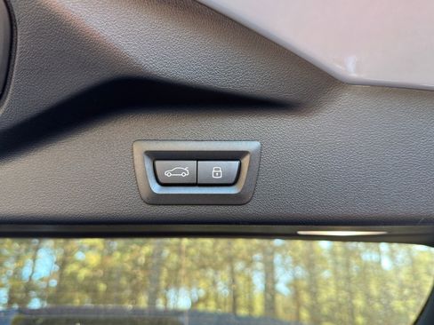 New 2026 BMW X5 xDrive50e w/ M Sport Package image 18