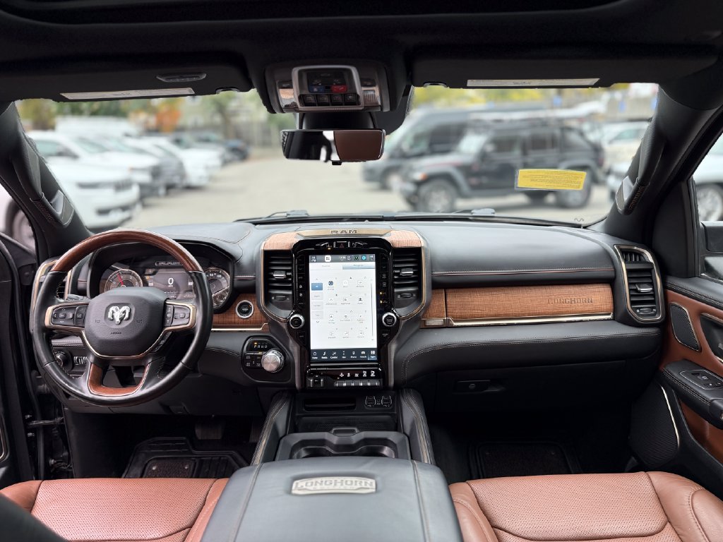 Used 2022 RAM 1500 Limited AWD/4WD image 11