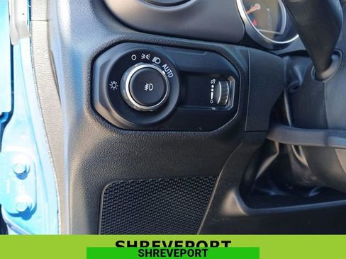 Used 2023 Jeep Wrangler Unlimited Sport image 18