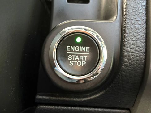 Used 2015 Ford Expedition Platinum AWD/4WD image 26