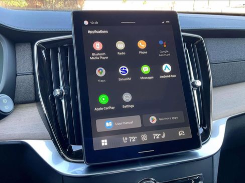 New 2026 Volvo XC90 T8 Plus w/ Protection Package image 21