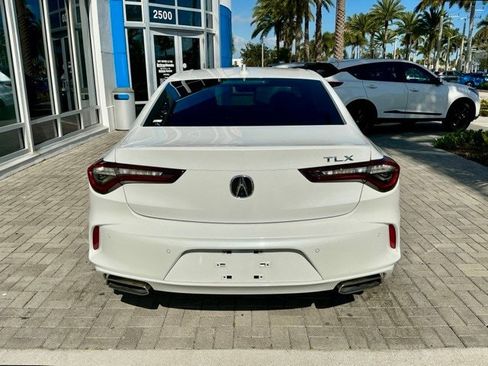 Used 2023 Acura TLX w/ Technology Package image 5