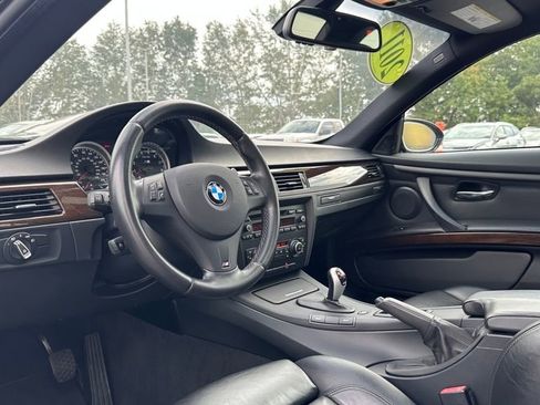 Used 2011 BMW M3 Base image 25