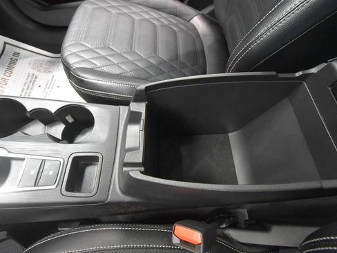 Used 2023 Ford Escape Platinum w/ Premium Technology Package AWD/4WD image 23