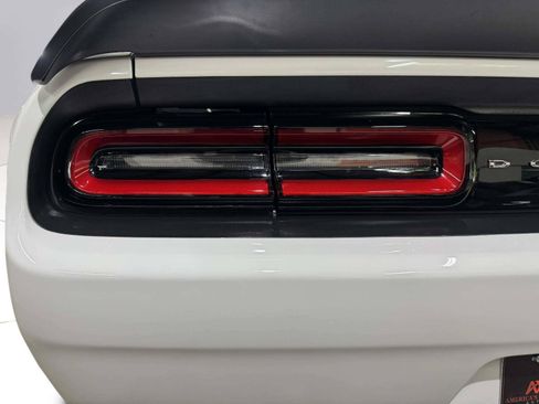 Used 2020 Dodge Challenger R/T Scat Pack RWD image 14