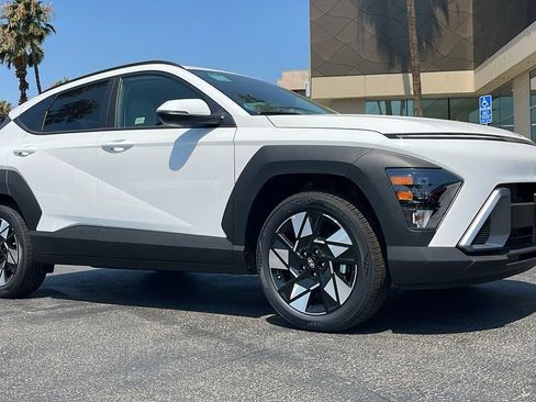 New 2025 Hyundai Kona SEL image 1