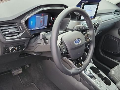 Certified 2024 Ford Escape Active AWD/4WD image 7