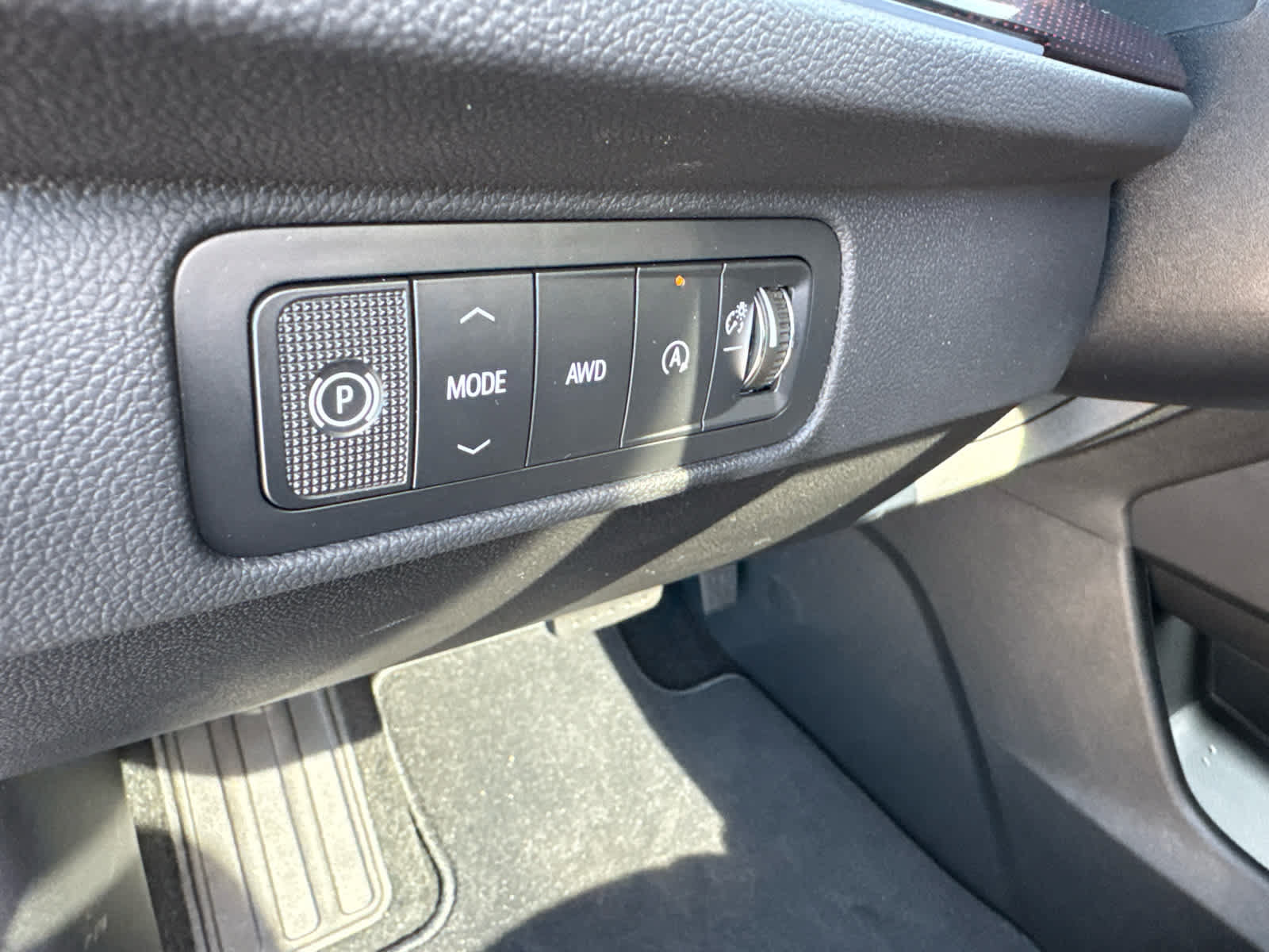 New 2027 Chevrolet Traverse RS AWD/4WD image 23