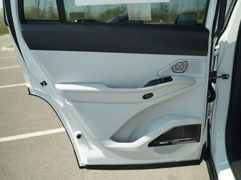 New 2026 Jeep Cherokee Limited image 14