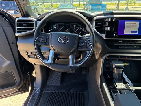 New 2026 Toyota Tundra SR5 image 18