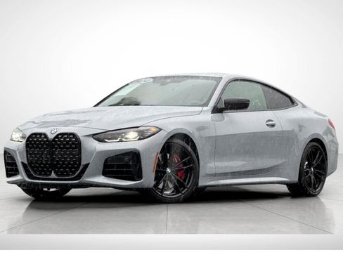 Used 2024 BMW M440i Coupe w/ Premium Package image 2