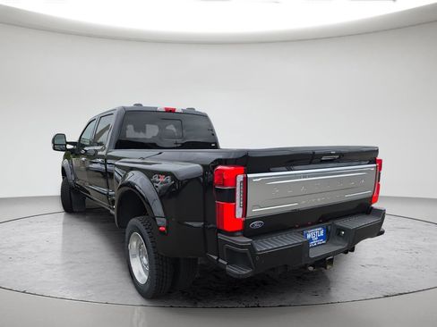 Used 2023 Ford F450 Platinum w/ Camper Package AWD/4WD image 4