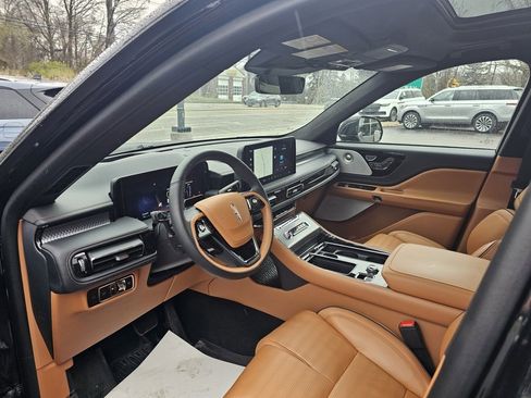 New 2025 Lincoln Aviator Black Label image 5