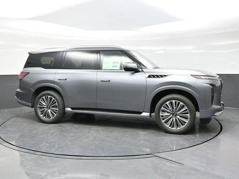 Used 2026 INFINITI QX80 Luxe AWD/4WD image 8