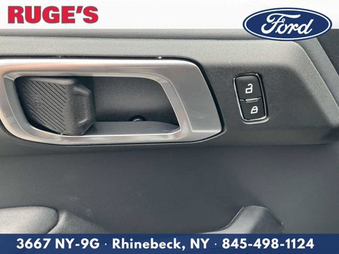 New 2026 Ford Bronco Badlands image 17