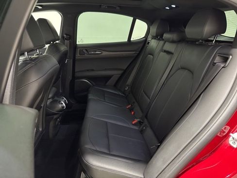 Used 2022 Alfa Romeo Stelvio Ti image 29