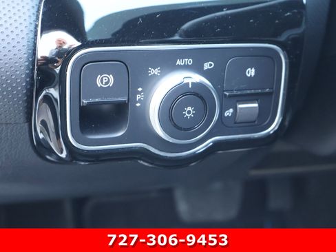 Certified 2022 Mercedes-Benz A 220 image 21