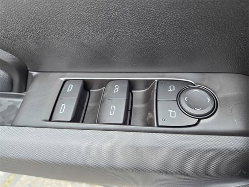 New 2026 GMC Canyon Elevation w/ Technology Package image 24