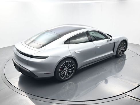 Certified 2024 Porsche Taycan 4S AWD/4WD image 37